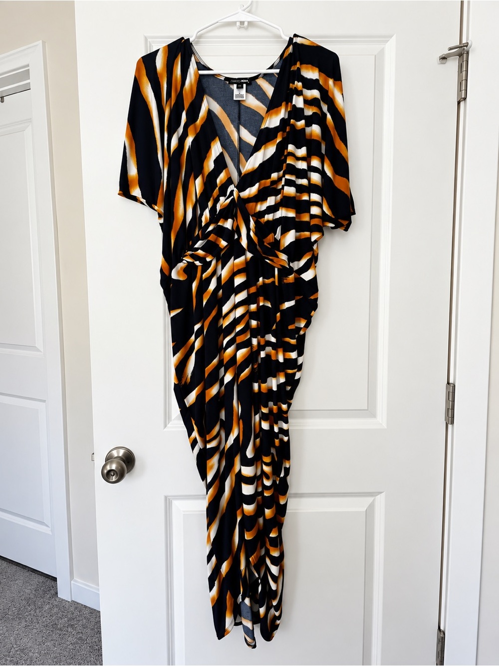 Fashion Nova Abstract Print Maxi Dress – Size Large
